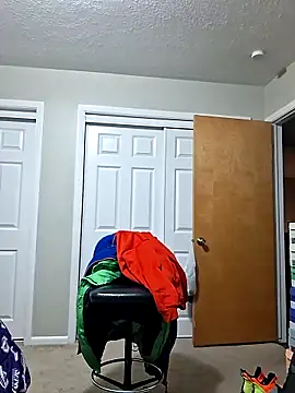 Snapshot of Rizzle9800 chatting on 02-12-26, 07:47 Rizzle9800 online show from 02-12-26, 07:47