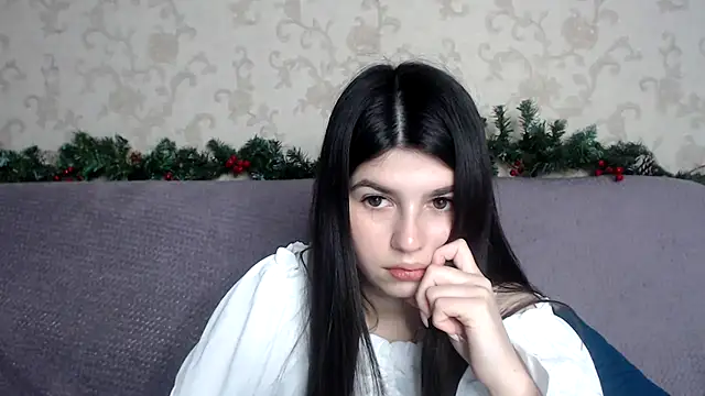 KisaModel online show from 12-16-25, 09:14