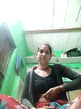 Snapshot of Chayna_singh chatting on 01-16-26, 10:14 Chayna singh online show from 01-16-26, 10:14