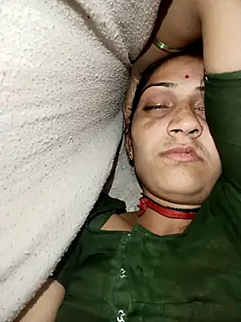 Snapshot of Chayna_singh chatting on 01-18-26, 11:08 Chayna singh online show from 01-18-26, 11:08