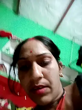 Snapshot of Chayna_singh chatting on 02-07-26, 06:33 Chayna singh online show from 02-07-26, 06:33