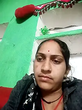 Snapshot of Chayna_singh chatting on 02-13-26, 12:45 Chayna singh online show from 02-13-26, 12:45