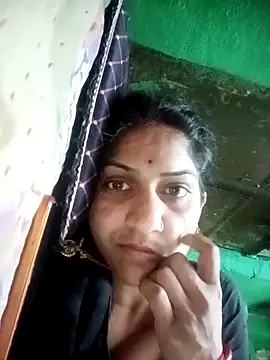 Snapshot of Chayna_singh chatting on 02-15-26, 07:54 Chayna singh online show from 02-15-26, 07:54