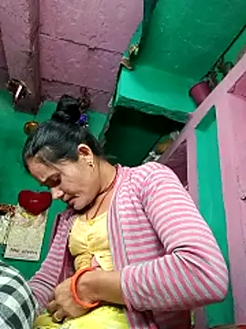 Kinjal pande online show from 12-20-25, 01:40