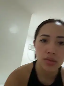 Serena reinaa online show from 12-23-25, 09:51