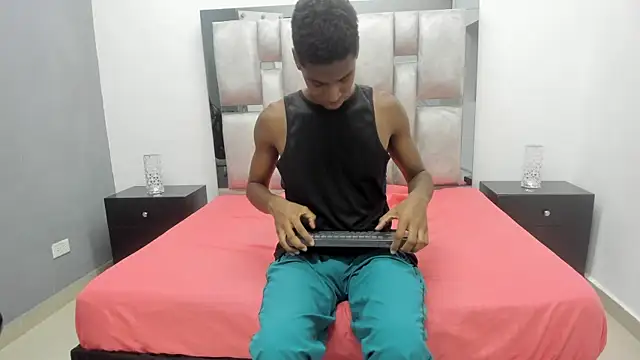 khris  evans online show from 04-10-26, 11:26
