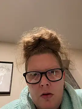 kissmyarch online show from 01-12-26, 12:38