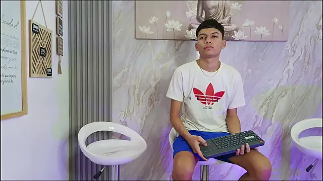 HORNY PRETTY online show from 02-07-26, 01:15