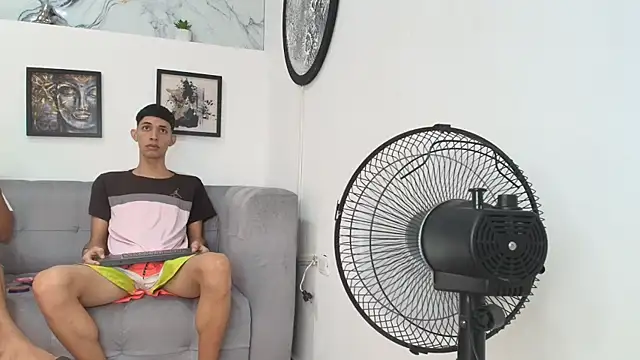 SWEET RABBIT1 online show from 12-19-25, 07:21