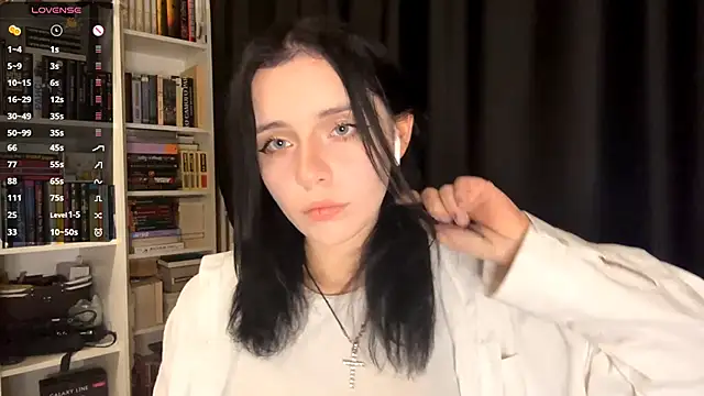 Eva blo0m online show from 01-14-26, 06:57