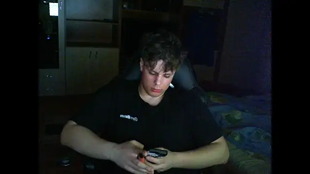 GymGuy0505 online show from 03-08-26, 01:25