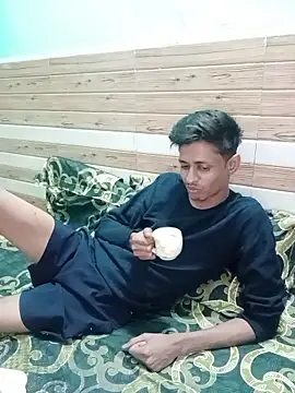 xoupleaura online show from 01-05-26, 06:44