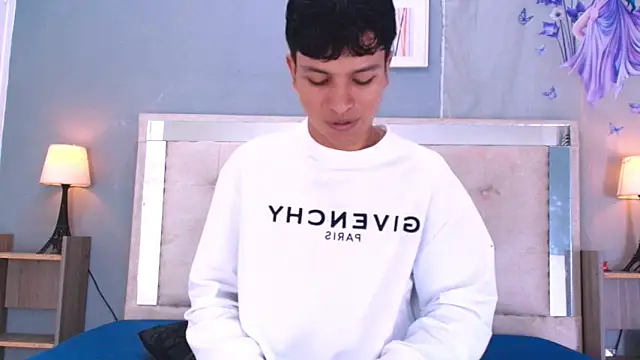 Joseph Gonzalez online show from 04-11-26, 07:18