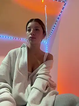 LucyRivera- online show from 01-17-26, 02:38