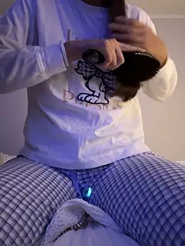 soykittyy444 online show from 05-17-26, 12:52