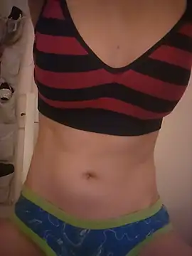 jennyxoxo22 online show from 07-27-26, 08:38