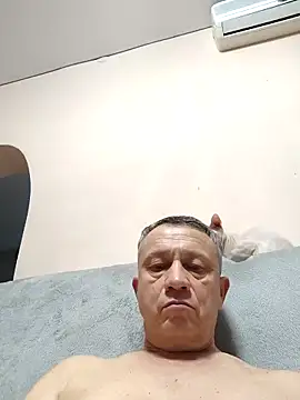 Snapshot of Sashabikros chatting on 02-20-26, 12:38 Sashabikros online show from 02-20-26, 12:38