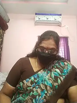 Snapshot of sarala_telugu chatting on 07-01-26, 05:31 sarala telugu online show from 07-01-26, 05:31