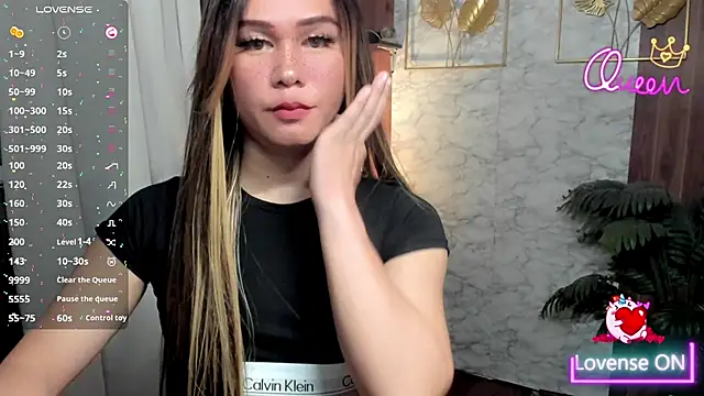 Snapshot of xSweet_Gigi chatting on 02-03-26, 08:03 xSweet Gigi online show from 02-03-26, 08:03