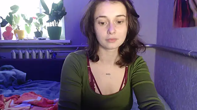 Snapshot of Angelik5371 chatting on 04-10-26, 03:28 Angelik5371 online show from 04-10-26, 03:28