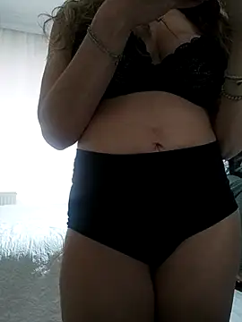 NovaMia online show from 02-18-26, 10:44