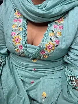 butterflyslay online show from 02-21-26, 02:12