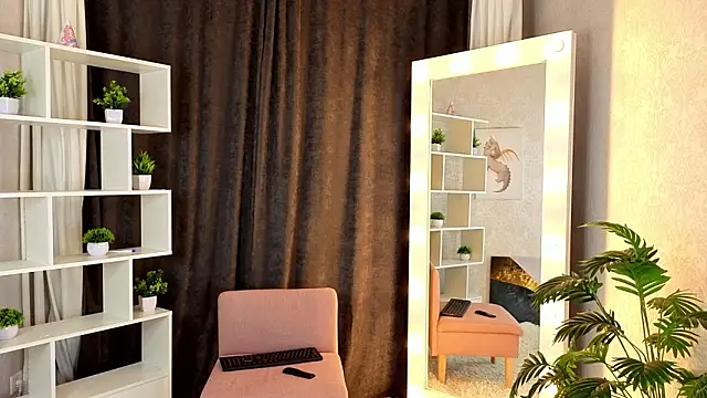 Snapshot of ViollaBloom chatting on 02-27-26, 06:41 ViollaBloom online show from 02-27-26, 06:41