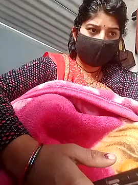 Aaisha 01 online show from 02-18-26, 07:15