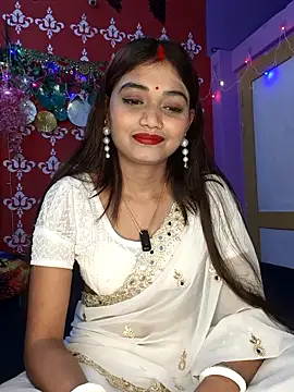 Snapshot of Sweet-priyaa chatting on 05-01-26, 04:55 Sweet-priyaa online show from 05-01-26, 04:55