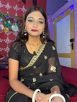 Snapshot of Sweet-priyaa chatting on 05-24-26, 09:36 Sweet-priyaa online show from 05-24-26, 09:36