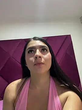 Lilicopper    online show from 07-26-26, 04:09
