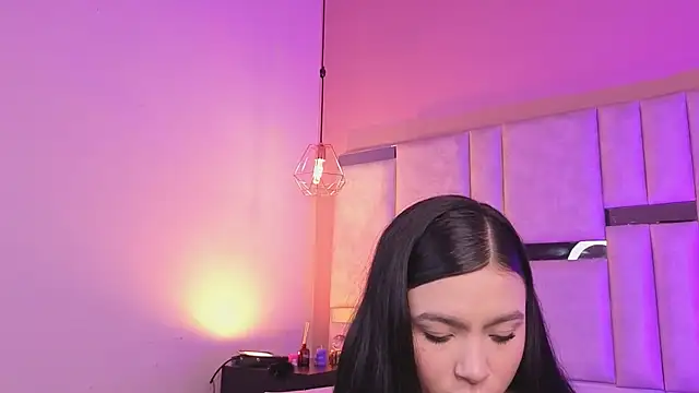 Snapshot of kylie_river chatting on 05-23-26, 11:36 kylie river online show from 05-23-26, 11:36