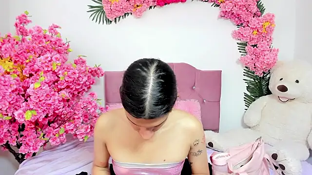 Bianca baldwin  online show from 01-12-26, 08:36