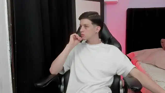 Snapshot of sebastamayo_ chatting on 01-17-26, 09:03 sebastamayo online show from 01-17-26, 09:03