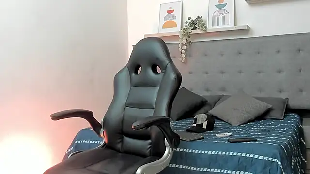 Snapshot of sebastamayo_ chatting on 02-02-26, 07:18 sebastamayo online show from 02-02-26, 07:18