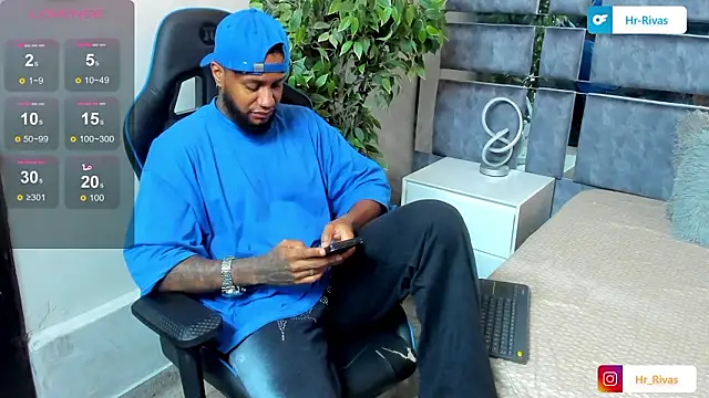 Snapshot of jay_jhonson01 chatting on 02-11-26, 04:50 jay jhonson01 online show from 02-11-26, 04:50