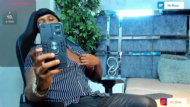 Snapshot of jay_jhonson01 chatting on 02-13-26, 04:30 jay jhonson01 online show from 02-13-26, 04:30