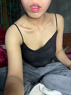 Glass ly online show from 01-11-26, 11:32