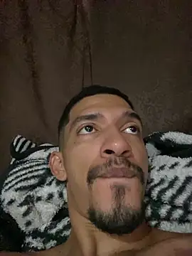 Snapshot of rocchw chatting on 03-21-26, 02:42 rocchw online show from 03-21-26, 02:42