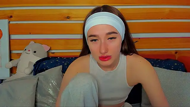 Evis Dailyy online show from 02-24-26, 01:03