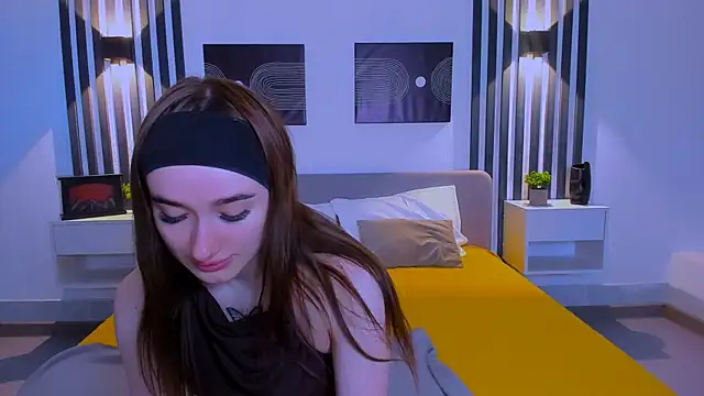 Evis Dailyy online show from 02-28-26, 01:06