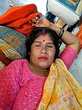 Snapshot of Mahi_bigg chatting on 03-02-26, 02:58 Mahi bigg online show from 03-02-26, 02:58