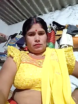 Snapshot of Mahi_bigg chatting on 03-04-26, 12:38 Mahi bigg online show from 03-04-26, 12:38