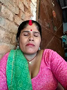 Snapshot of Mahi_bigg chatting on 03-05-26, 06:31 Mahi bigg online show from 03-05-26, 06:31