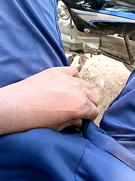 Snapshot of loki-king-143 chatting on 02-27-26, 06:35 loki-king-143 online show from 02-27-26, 06:35