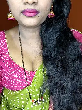 Snapshot of Rachu_love chatting on 07-01-26, 02:46 Rachu love online show from 07-01-26, 02:46