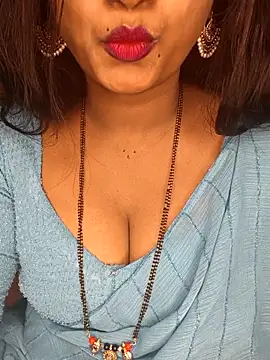 Snapshot of Rachu_love chatting on 07-08-26, 11:15 Rachu love online show from 07-08-26, 11:15