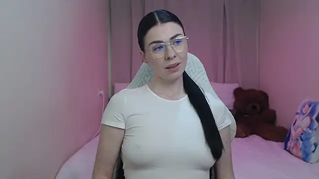 Snapshot of MilaSecret55 chatting on 04-29-26, 07:23 MilaSecret55 online show from 04-29-26, 07:23