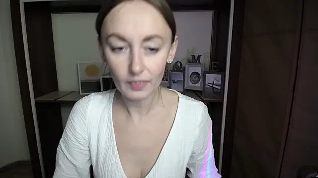 LiaSeass  online show from 02-09-26, 03:38