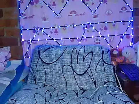 LunaVinxxen online show from 02-12-26, 04:40